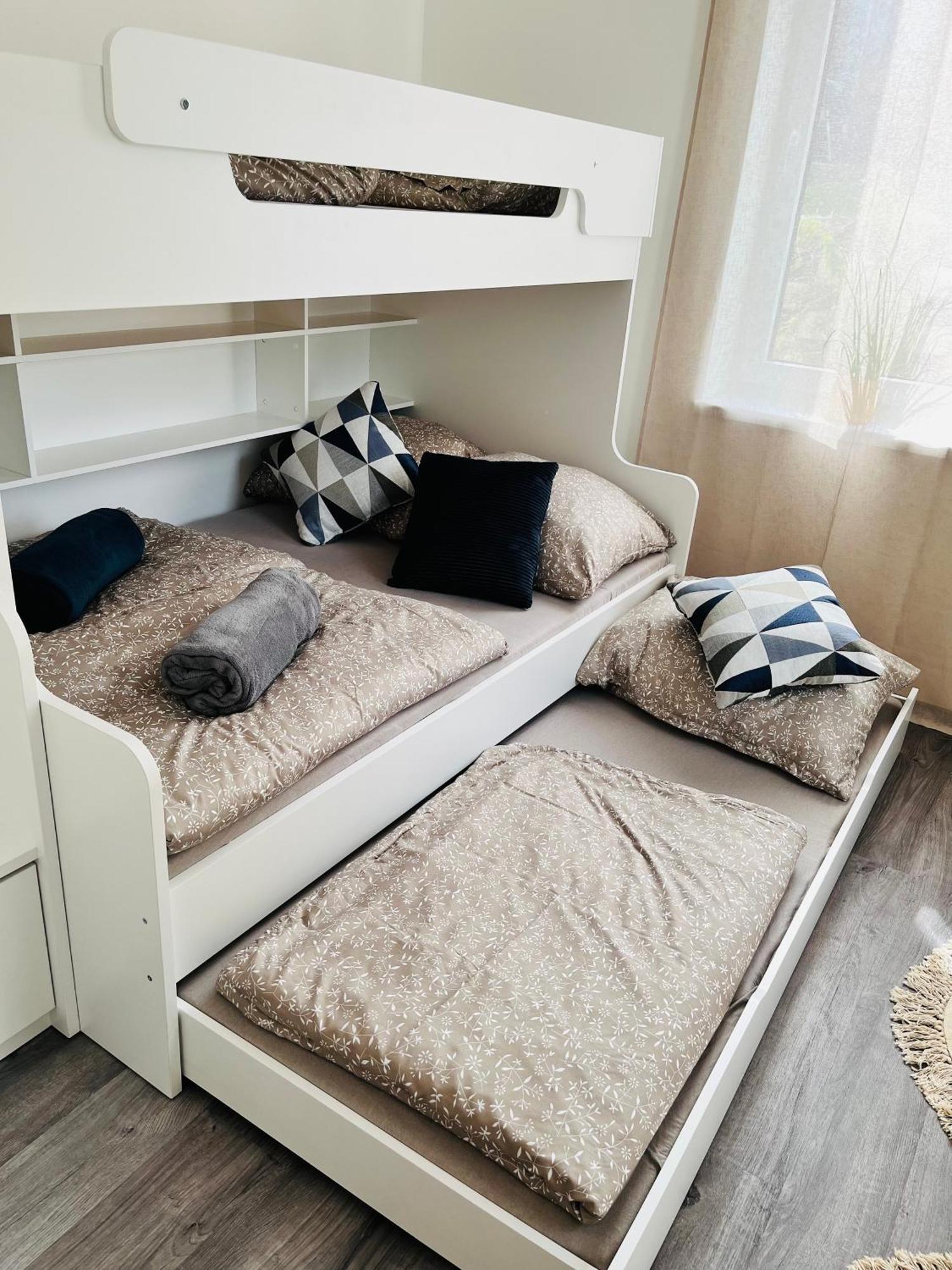 Apartman Jestrabi Lipno Черна-в-Пошумаві Екстер'єр фото